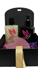 Load image into Gallery viewer, Facial Skincare Gift Box
